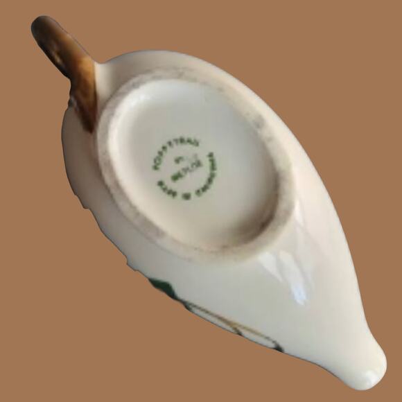 Vintage 1950s Metlox California Poppytrail "Ivy" Pattern Gravy Boat - Picture 4 of 5